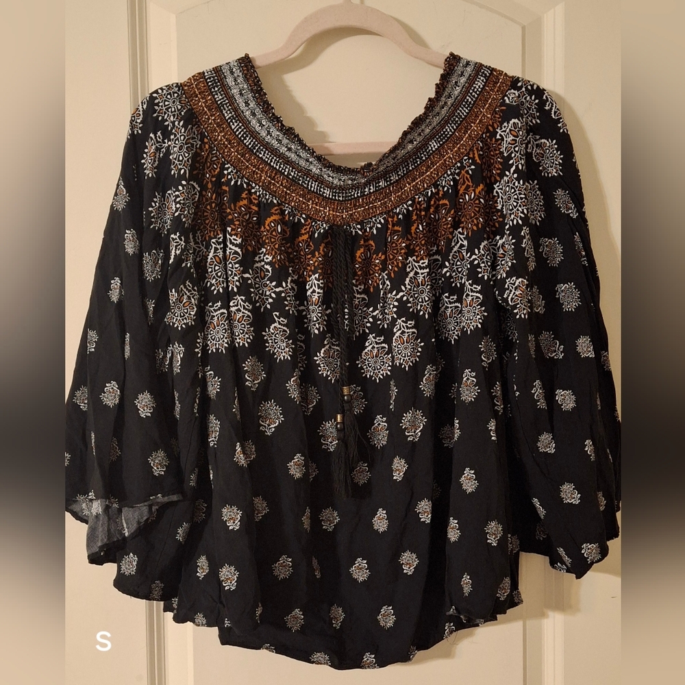 Mittoshop floral bohemian‎ blouse bell  sleeve size s boho casual rayon